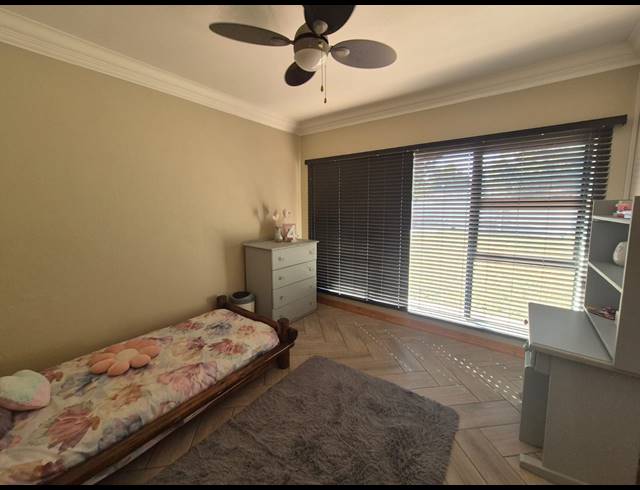 4 BEDROOM HOUSE FOR SALE IN VANDERBIJLPARK SW 5